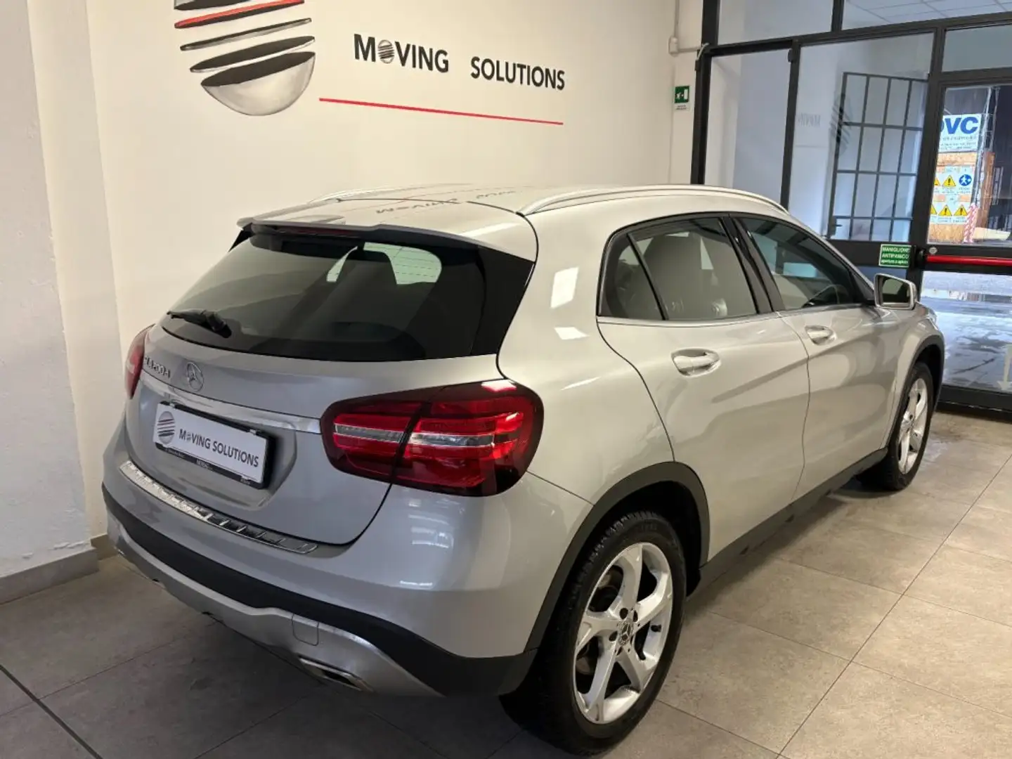Mercedes-Benz GLA 200 D AUTOMATICO SPORT UNICO PROP. PERFETTA!!! Argento - 2