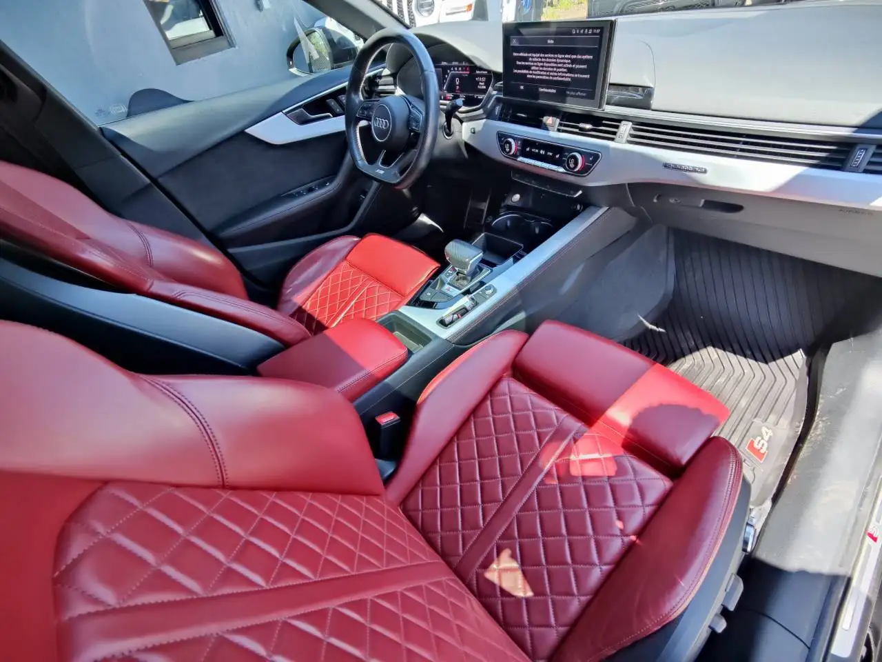 Audi S4 снимка Audi S4