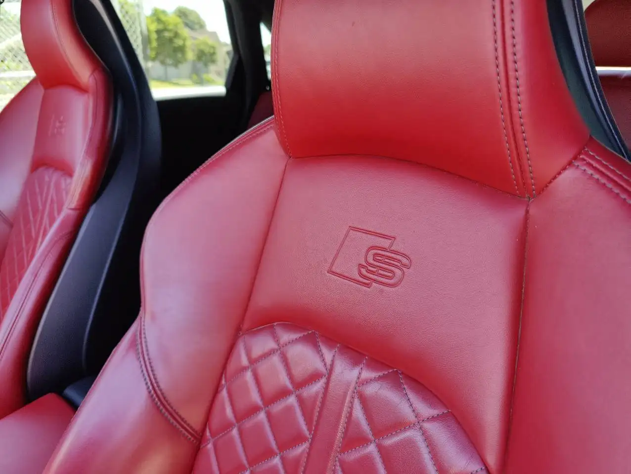 Audi S4 снимка Audi S4