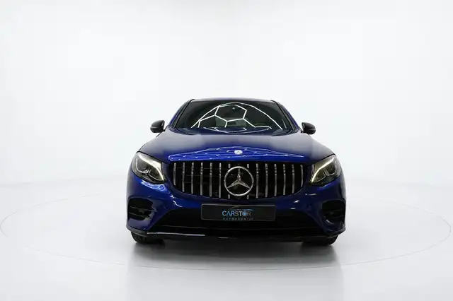Mercedes-Benz GLC view 2