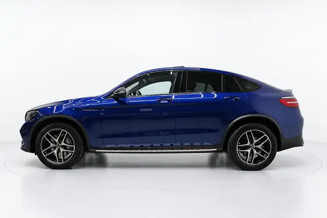 Mercedes-Benz GLC view 4
