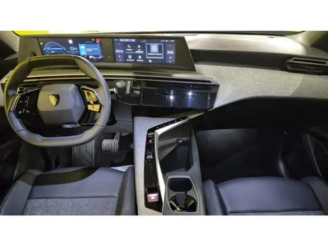Peugeot 5008 view 15