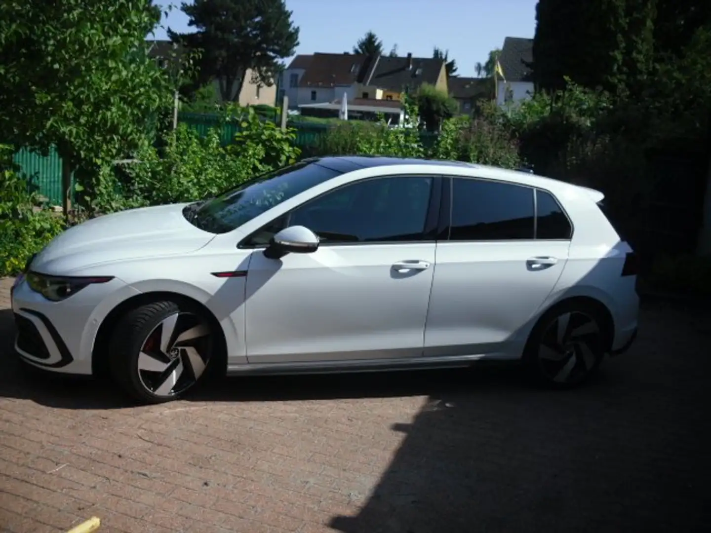 Volkswagen Golf GTI Golf 2.0 TSI OPF DSG GTI Weiß - 1