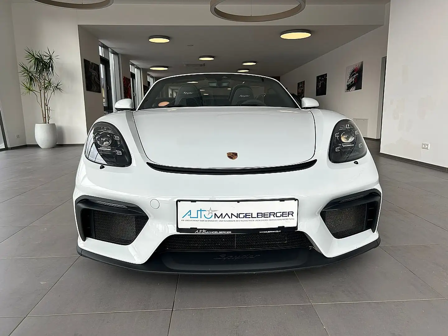 Porsche 718 Spyder Schalter Sport Chrono Plus BOSE 20Zoll Weiß - 2