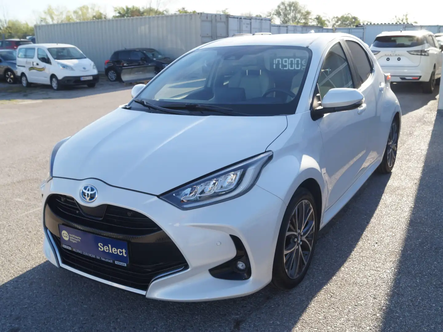 Toyota Yaris Hybrid Weiß - 1