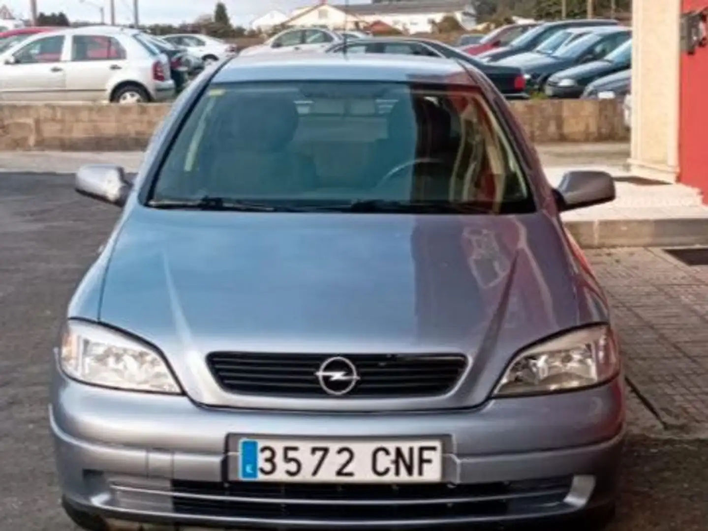 Opel Astra 1.7CDTi 16v Club Gris - 2