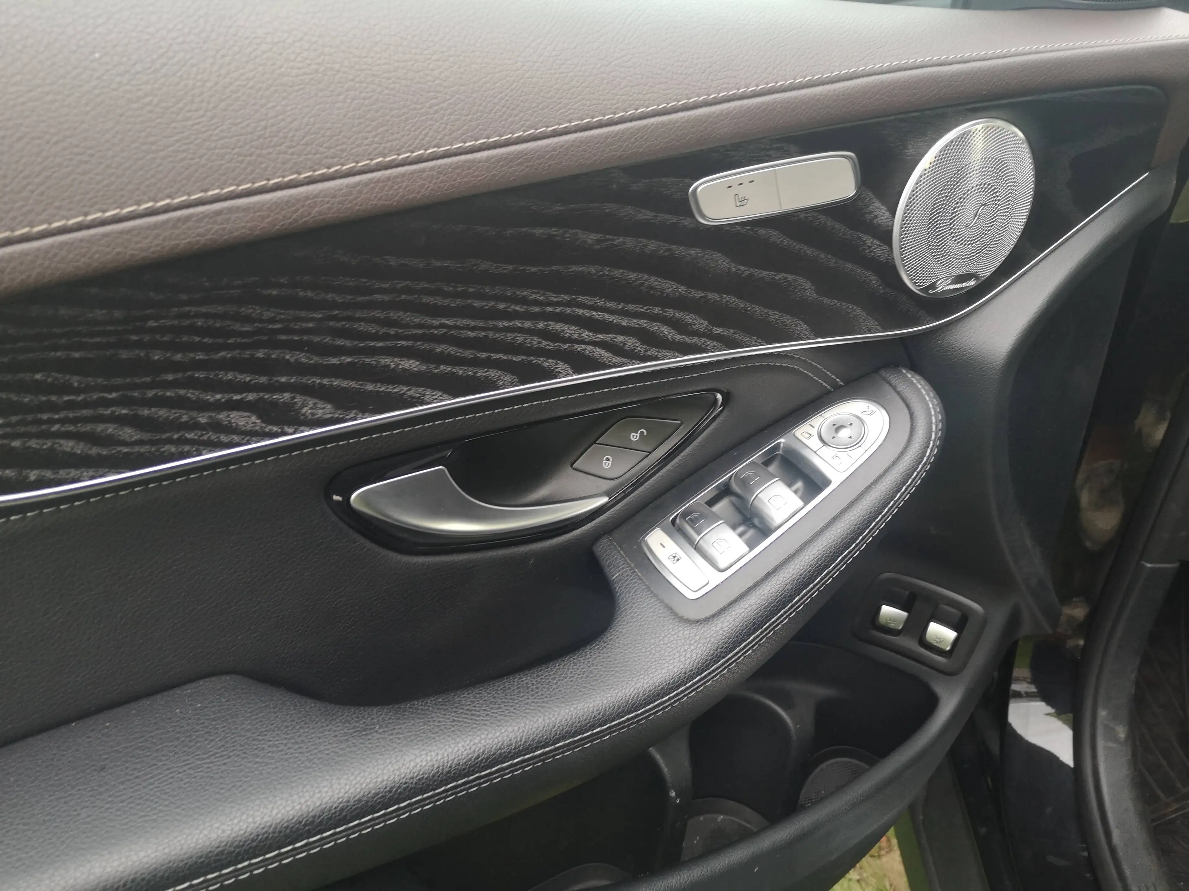 Mercedes-Benz GLC 350 GLC 350 d 4Matic - Standheizung, AHK, Navi, LED, Kamera, Sound, Sitzheizung, — photo 7