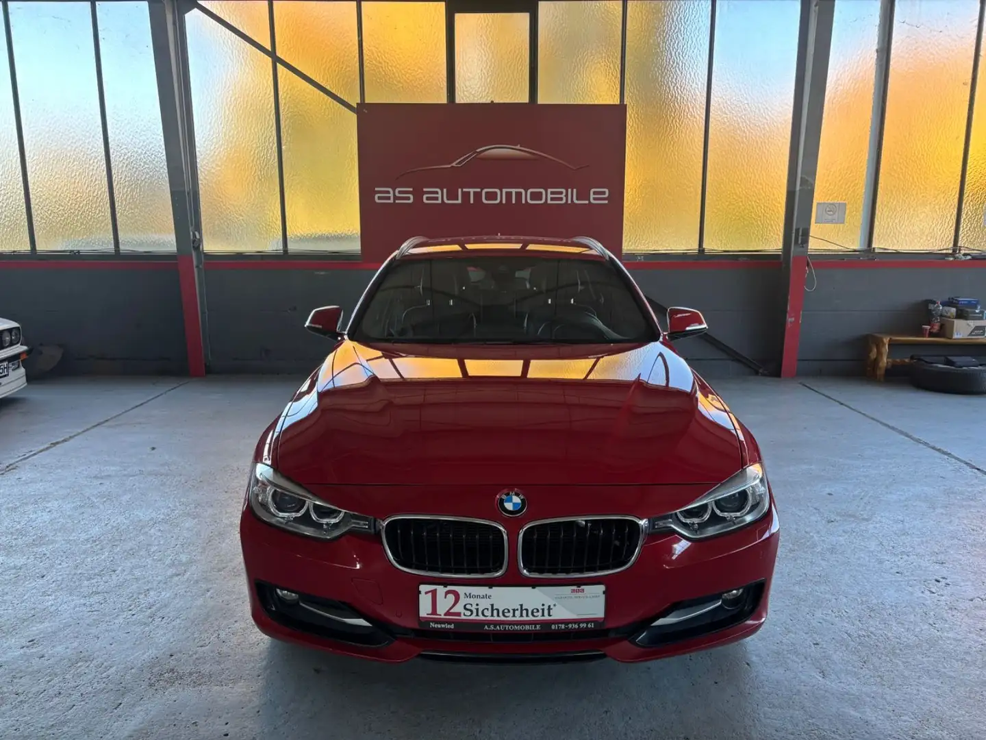 BMW 320 3 Touring 320 d Rouge - 1