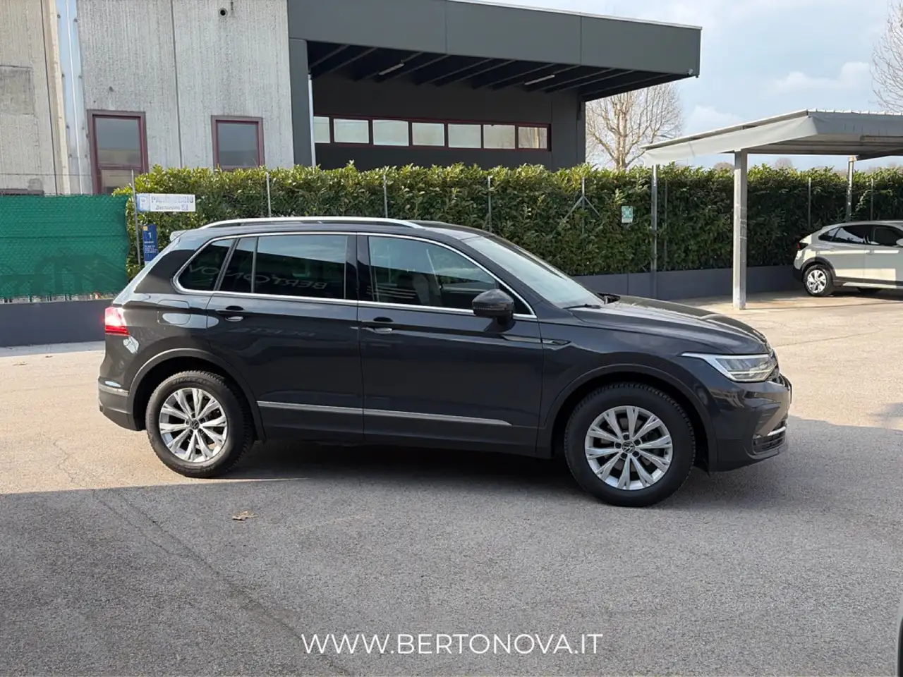 Volkswagen Tiguan 2.0 TDI SCR 110KW Life DSG 8