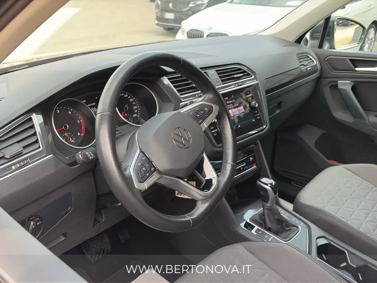 Volkswagen Tiguan 2.0 TDI SCR 110KW Life DSG 13