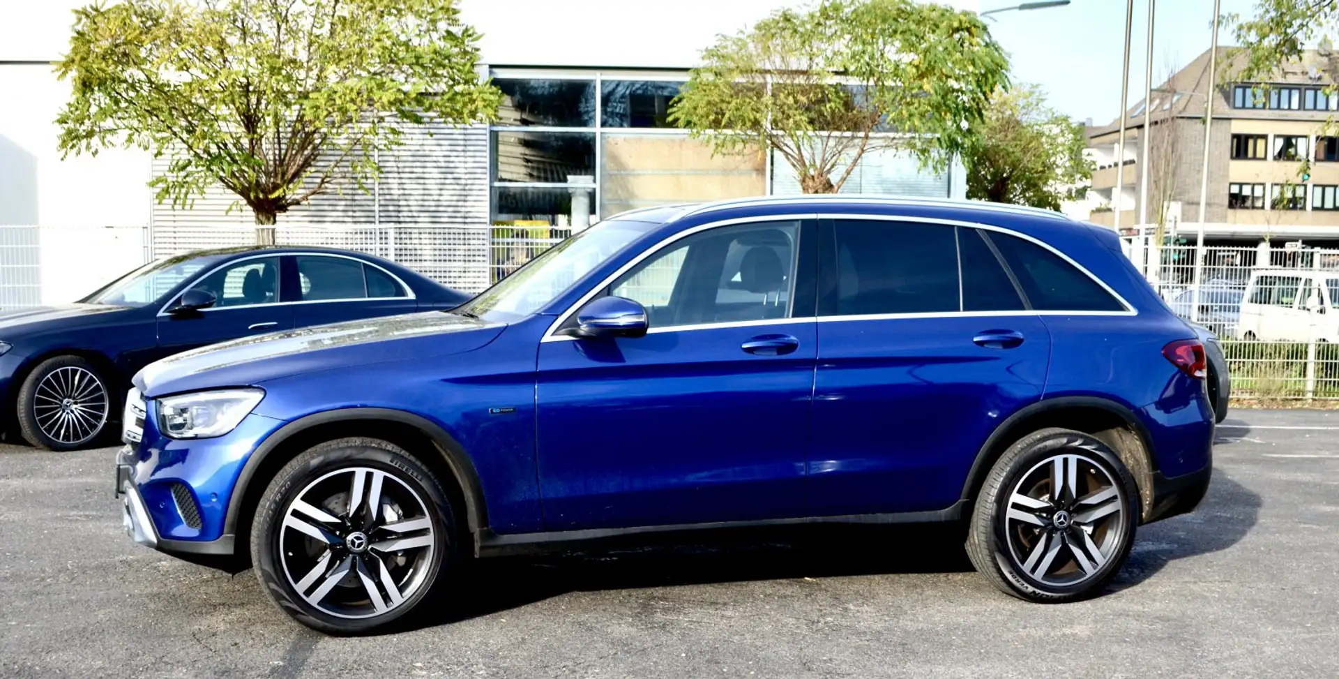 Mercedes-Benz GLC 300 de 4-Matic *AMG-LINE*20-ZOLL*LED*LEDER* Blau - 2