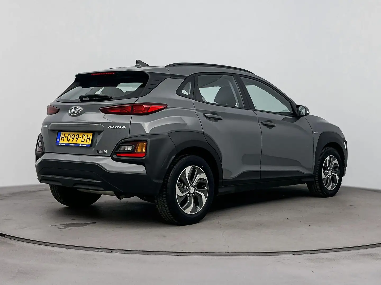 Hyundai KONA 1.6 GDI HEV COMFORT | NAVI | CLIMA | CAMERA | CRUI Gris - 2