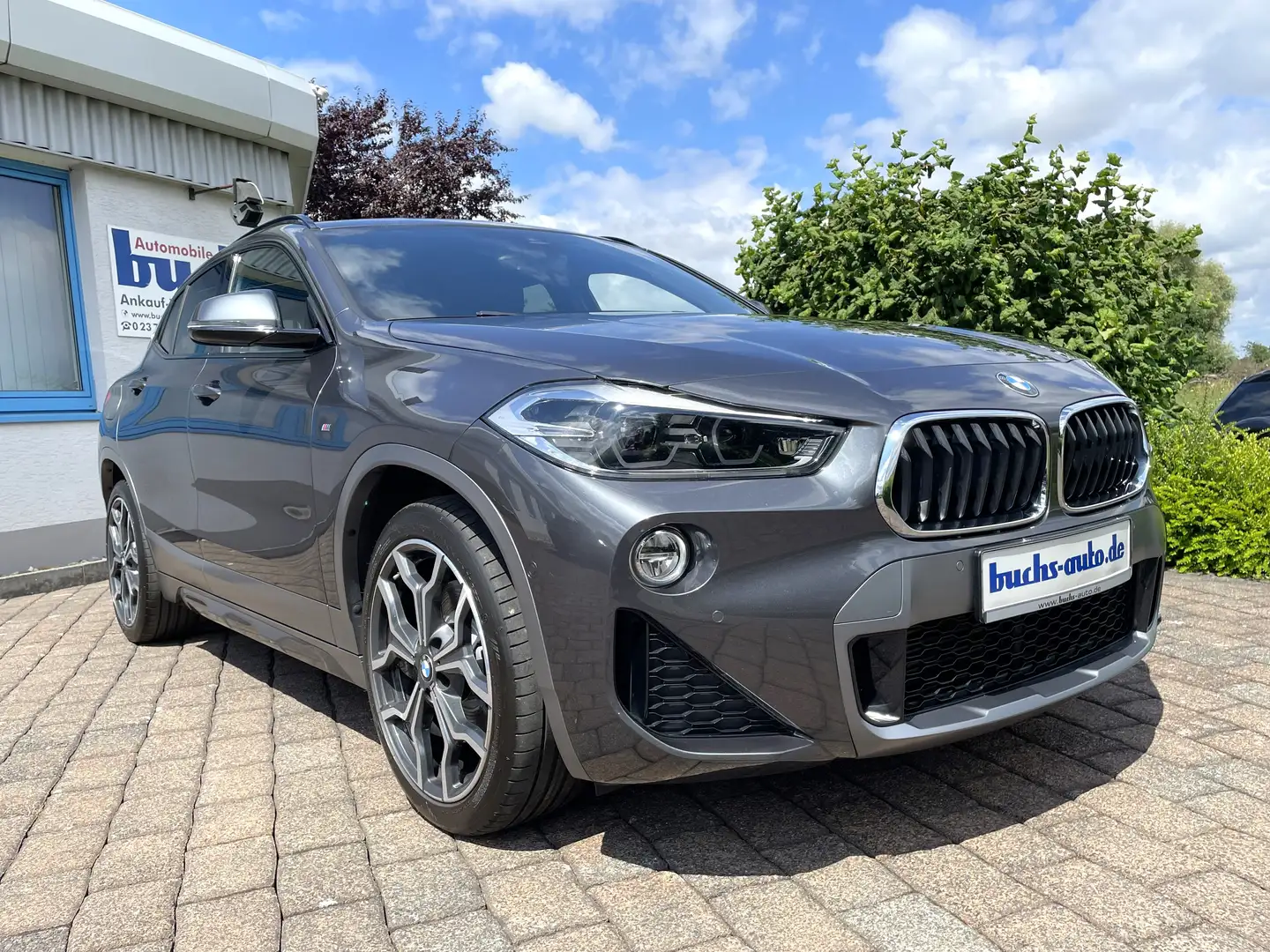 BMW X2 xDrive 20d M Sport X Autom. LED Leder HiFi Gris - 2