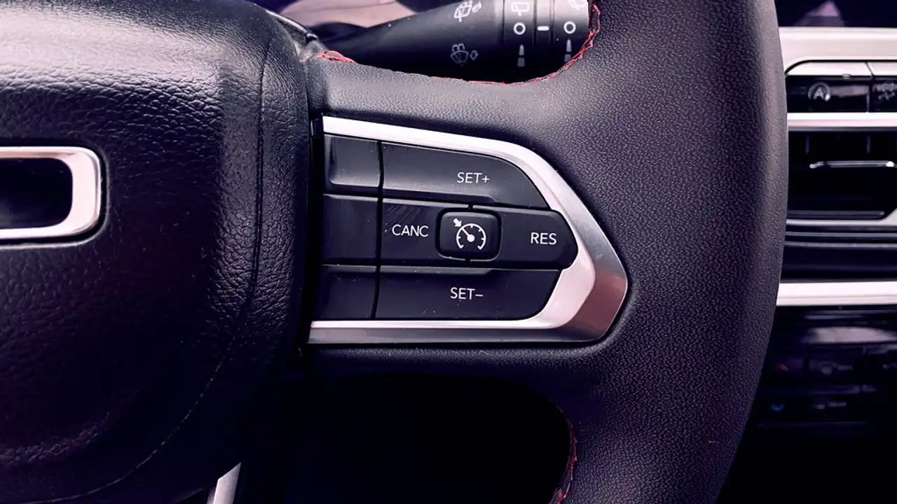 Jeep Compass снимка Jeep Compass