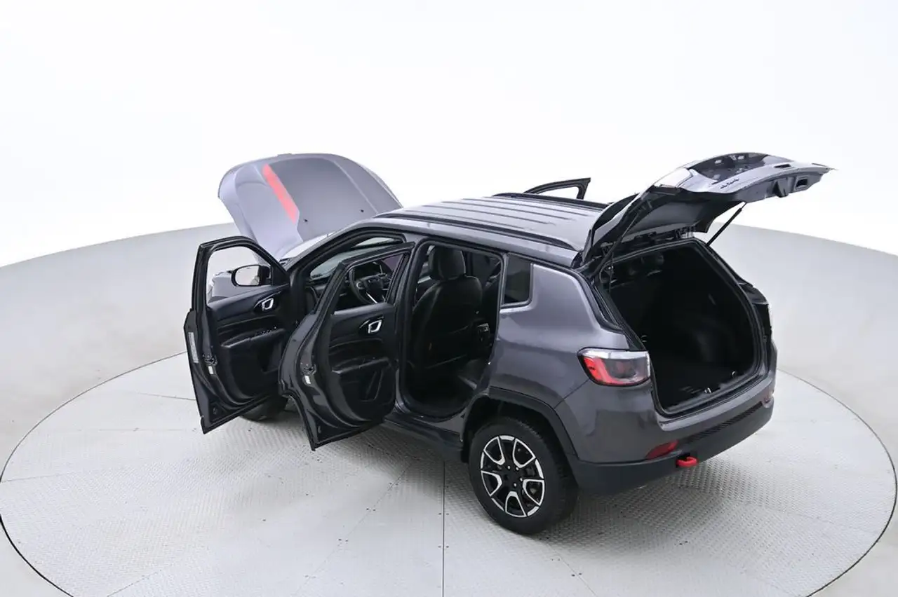 Jeep Compass снимка Jeep Compass