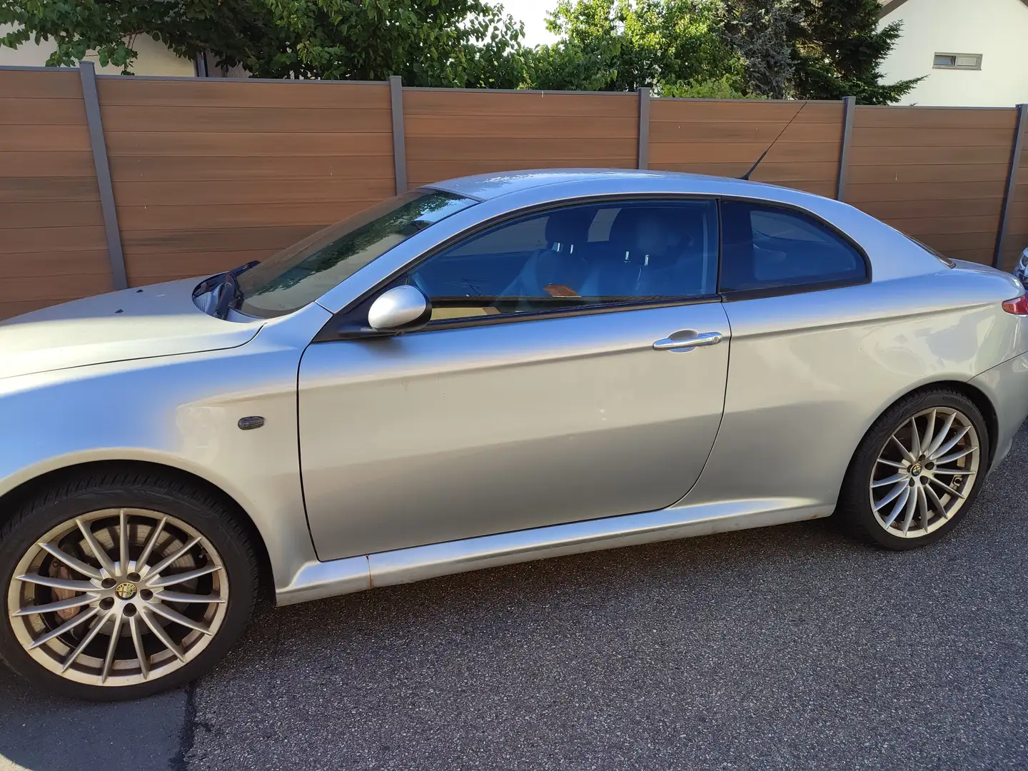 Alfa Romeo GT GT 3.2 V6 Distinctive Zilver - 2