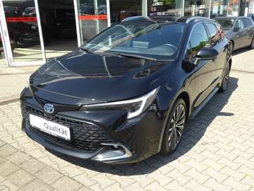 TS Hybrid 1,8 l Team D + Technik Paket + AHK