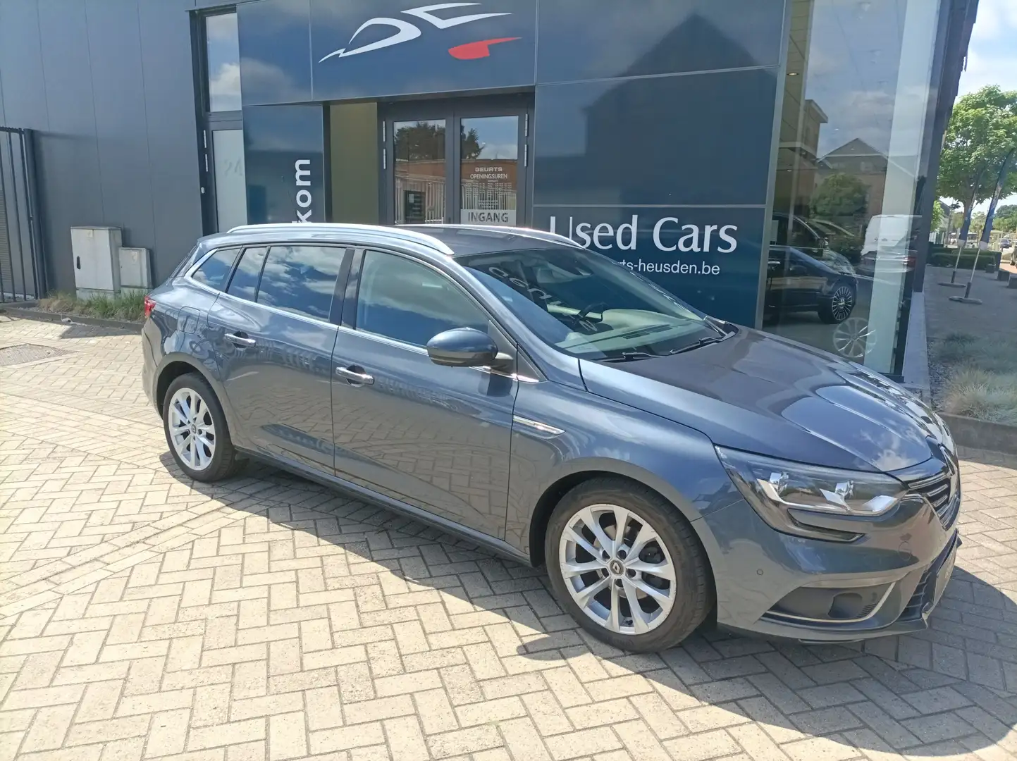 Renault Megane Mégane SW 1.2 TCe Energy Intens Grijs - 2