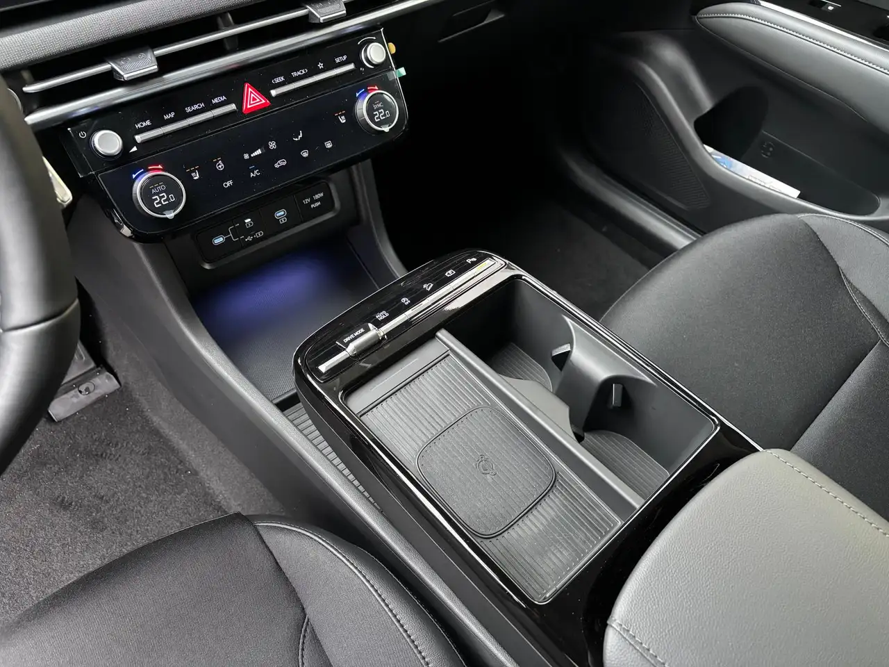 Hyundai TUCSON T-GDi 160 DCT E-Shift MHEV Advanced ASCC 25