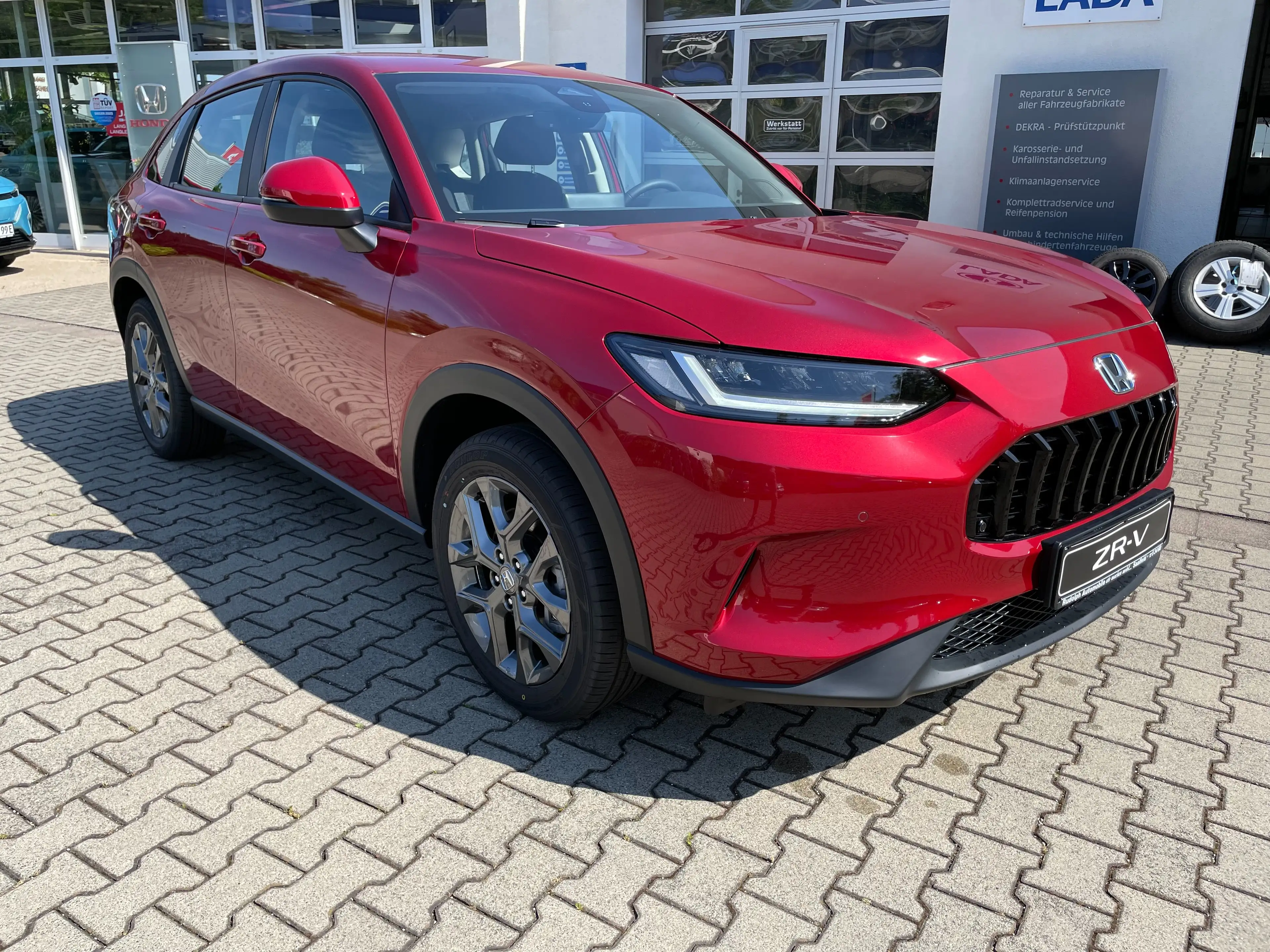 Honda ZR-V e:HEV 2.0 i-MMD Hybrid Elegance — photo 4