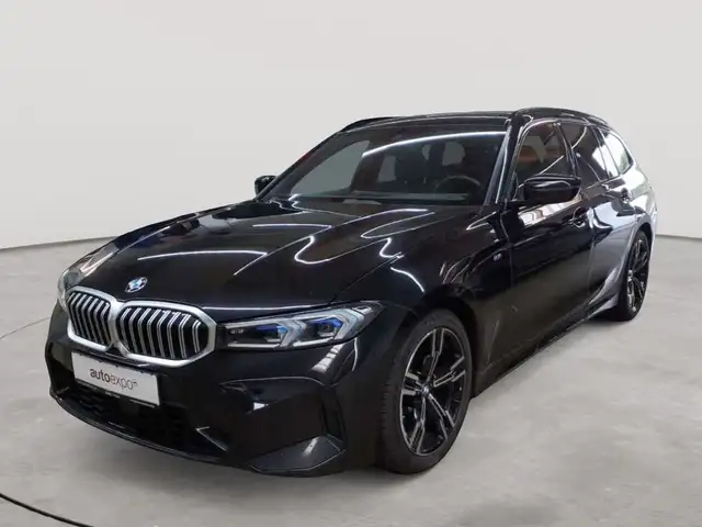 BMW 3 Series view 2