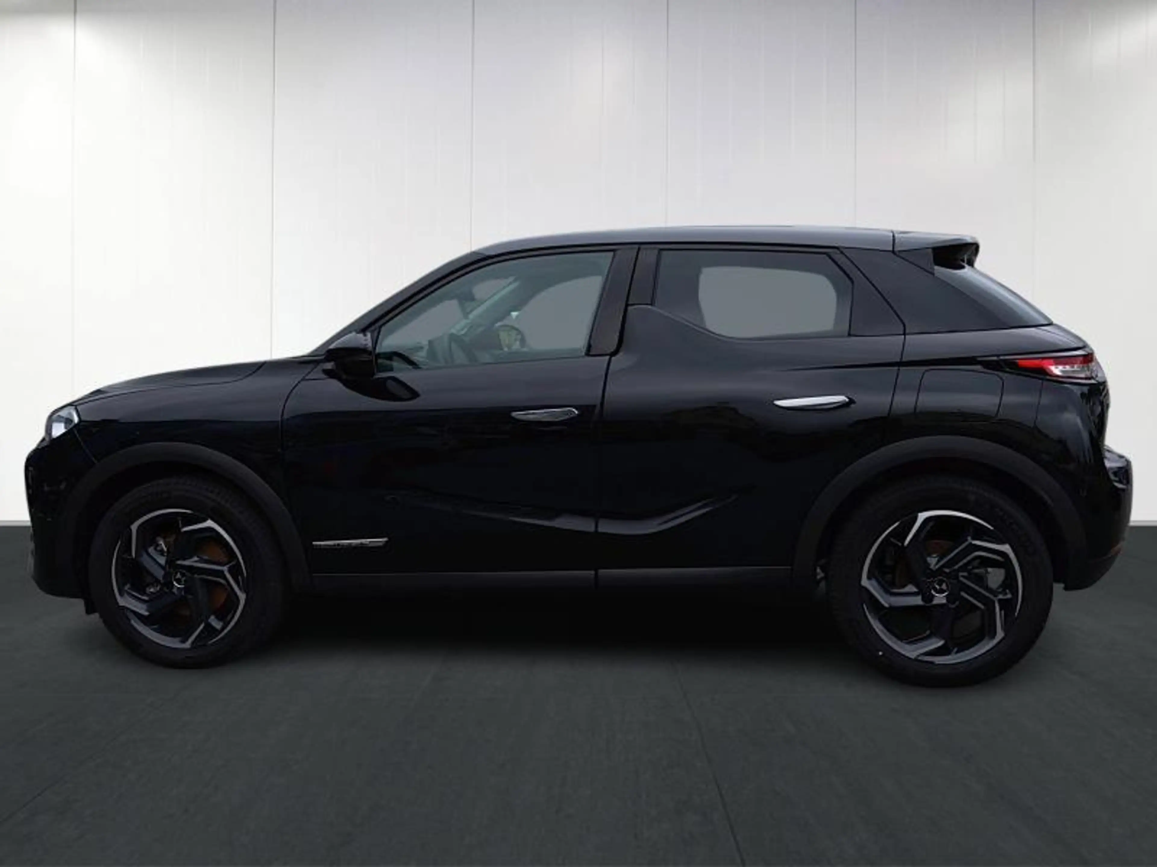 DS Automobiles DS 3 Crossback Toits de Paris E-Tense — photo 7