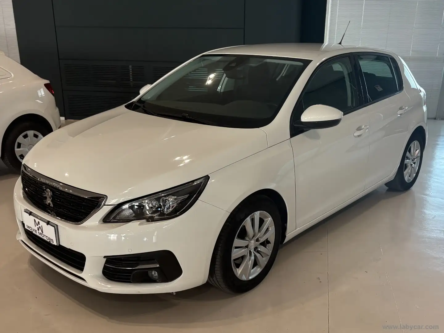 Peugeot 308 BlueHDi 130 S&S Business Bianco - 2