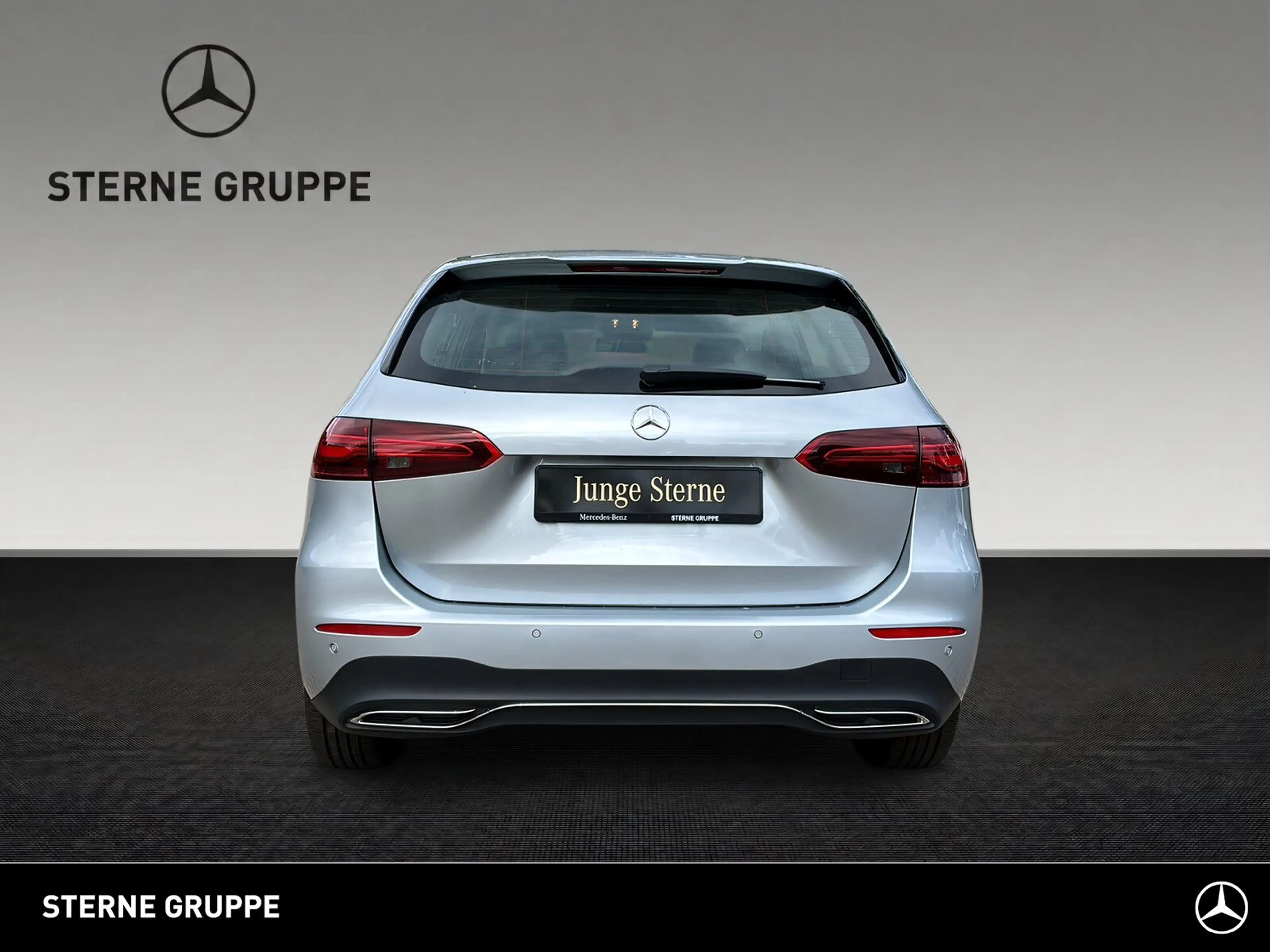 Mercedes-Benz B 220 B 220 4M Progressive Adv Top gepflegt! VorrDistr — photo 8