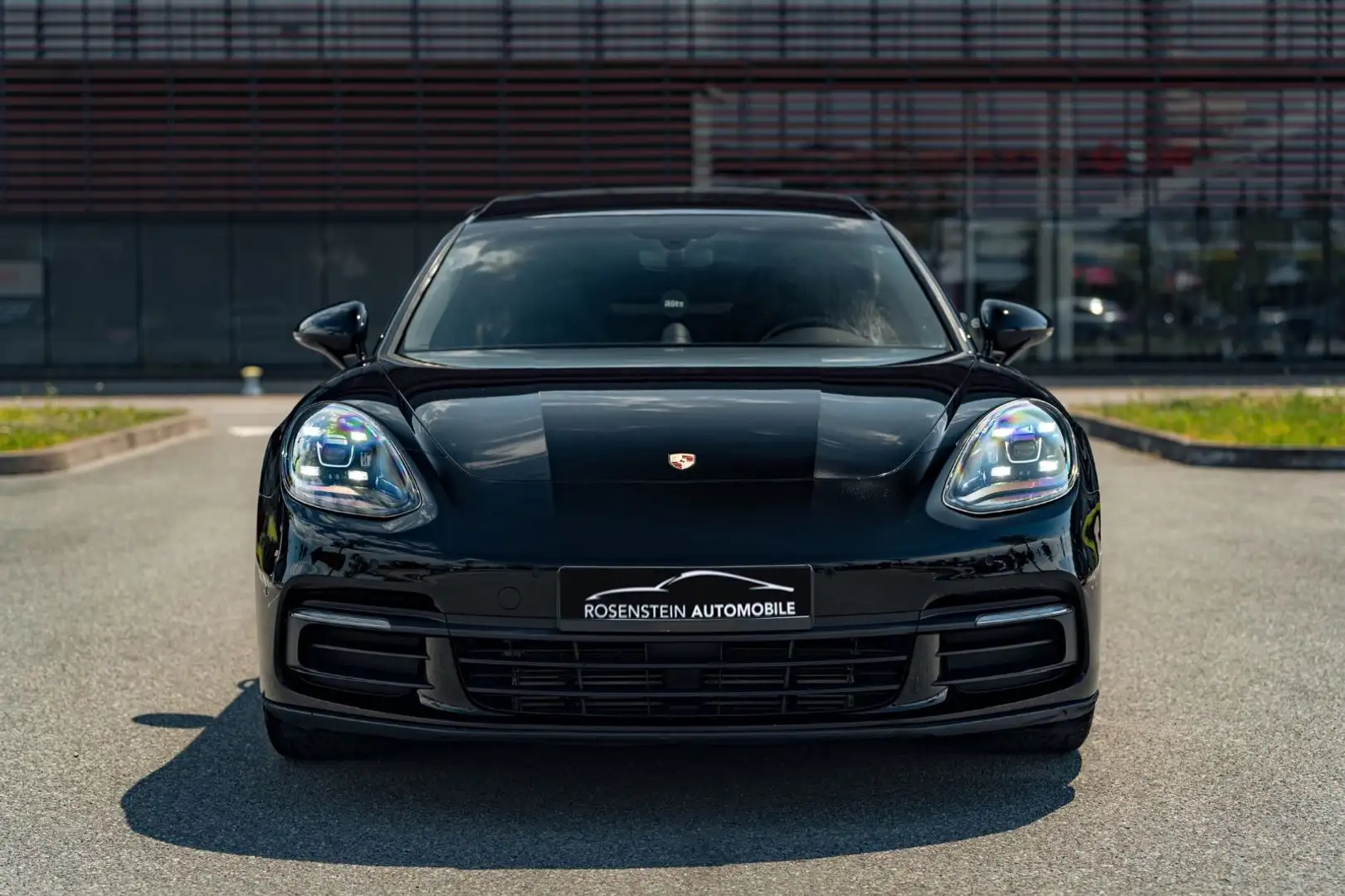 Porsche Panamera 4 3.0 Pano/Bose/Chrono/Sportabgas Schwarz - 2