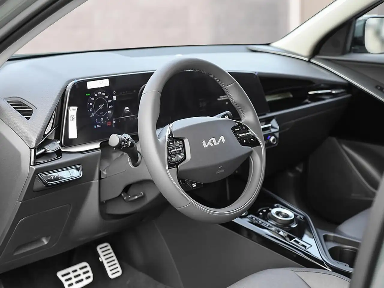 Kia Niro снимка Kia Niro