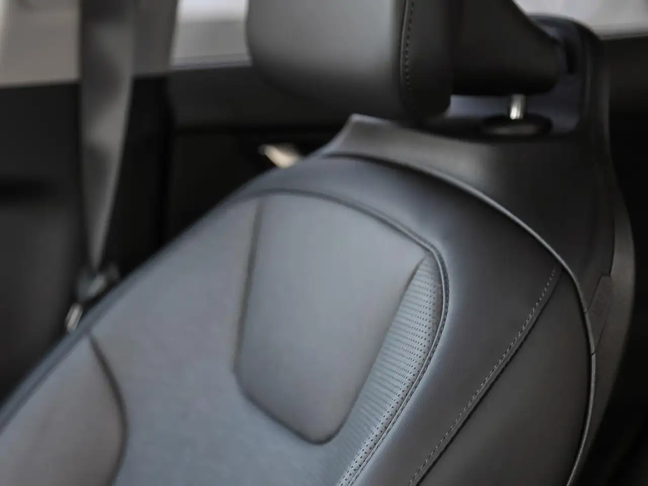 Kia Niro снимка Kia Niro