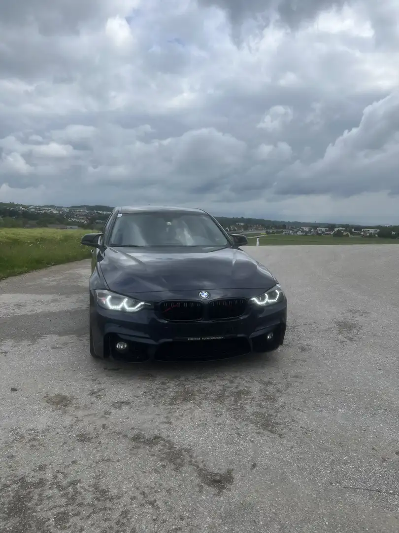 BMW 318 318d Touring Sport Line - 1
