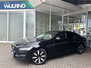 Ultimate Dark Recharge Plug-In Hybrid AWD