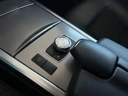 Annonce voiture d'occasion Mercedes-Benz E 200 - CARADIZE