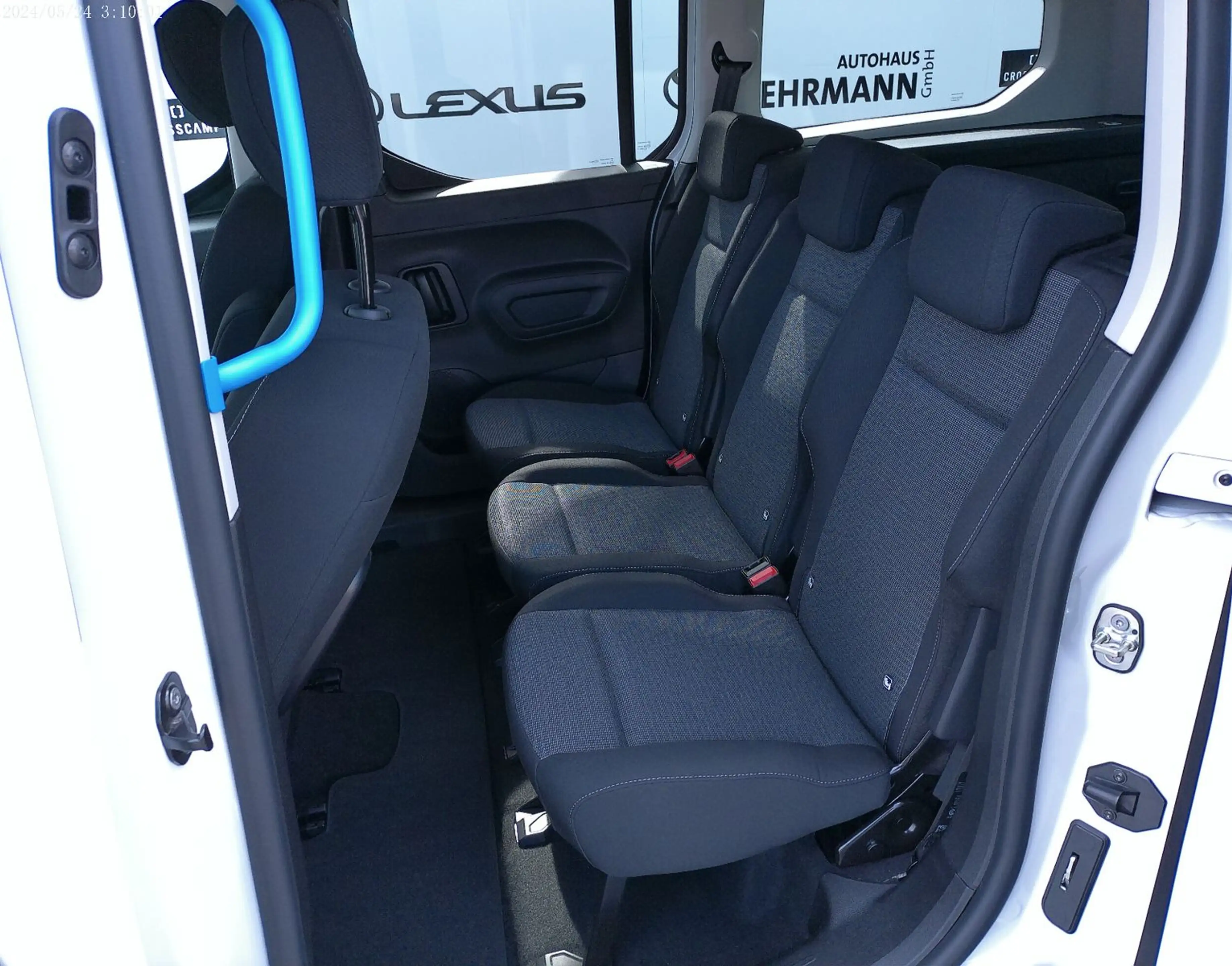 Toyota Proace Verso L2 Teamp. Mobil *Rollstuhlumb* — photo 9