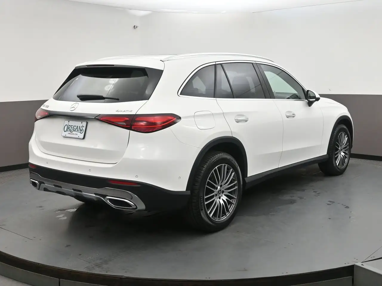 Mercedes-Benz GLC снимка Mercedes-Benz GLC