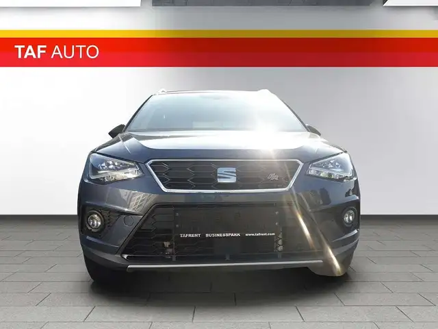 SEAT Arona view 3