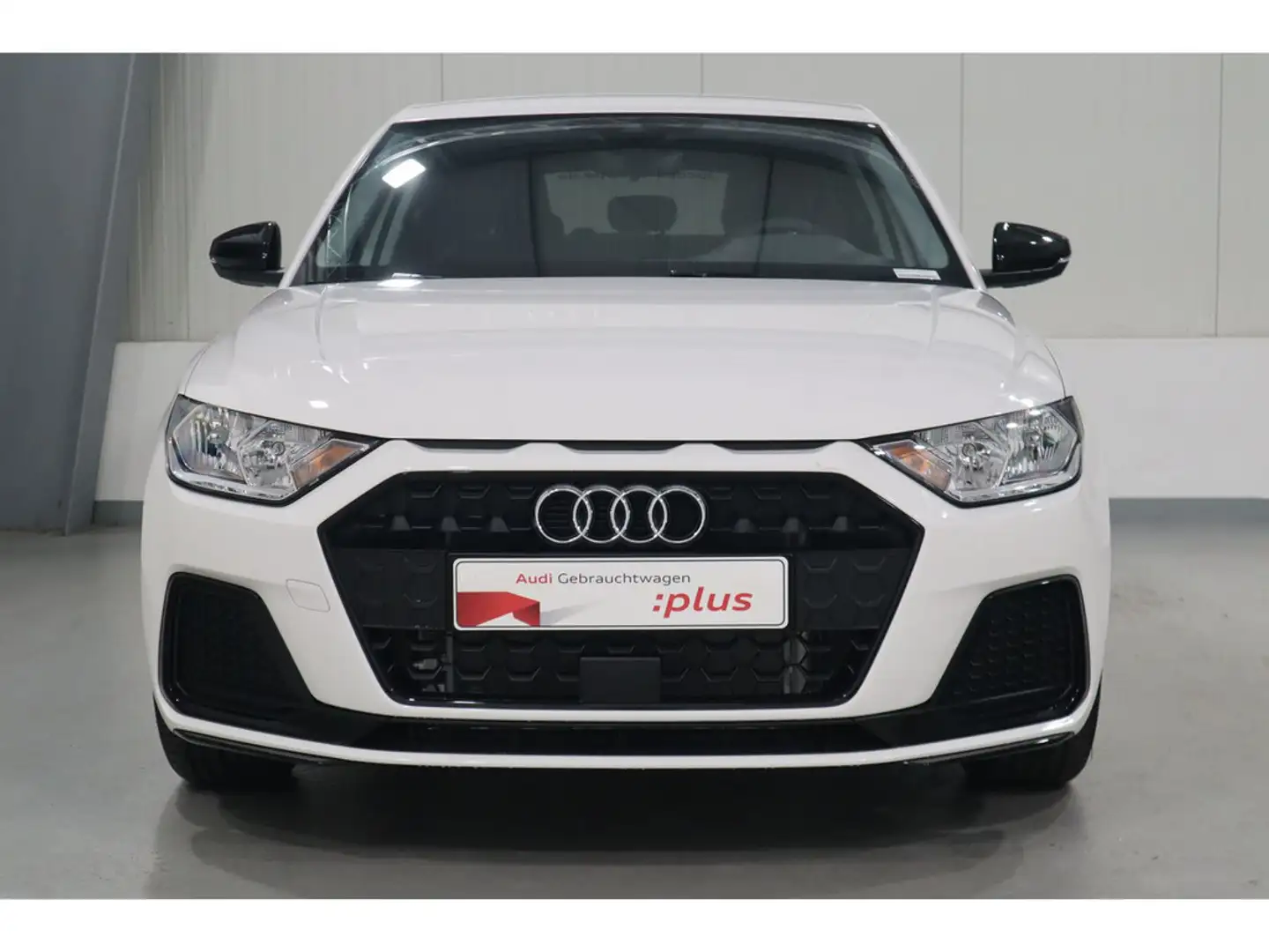 Audi A1 Sportback 25 TFSI advanced Optik schwarz/17"/SHZ/S Weiß - 2