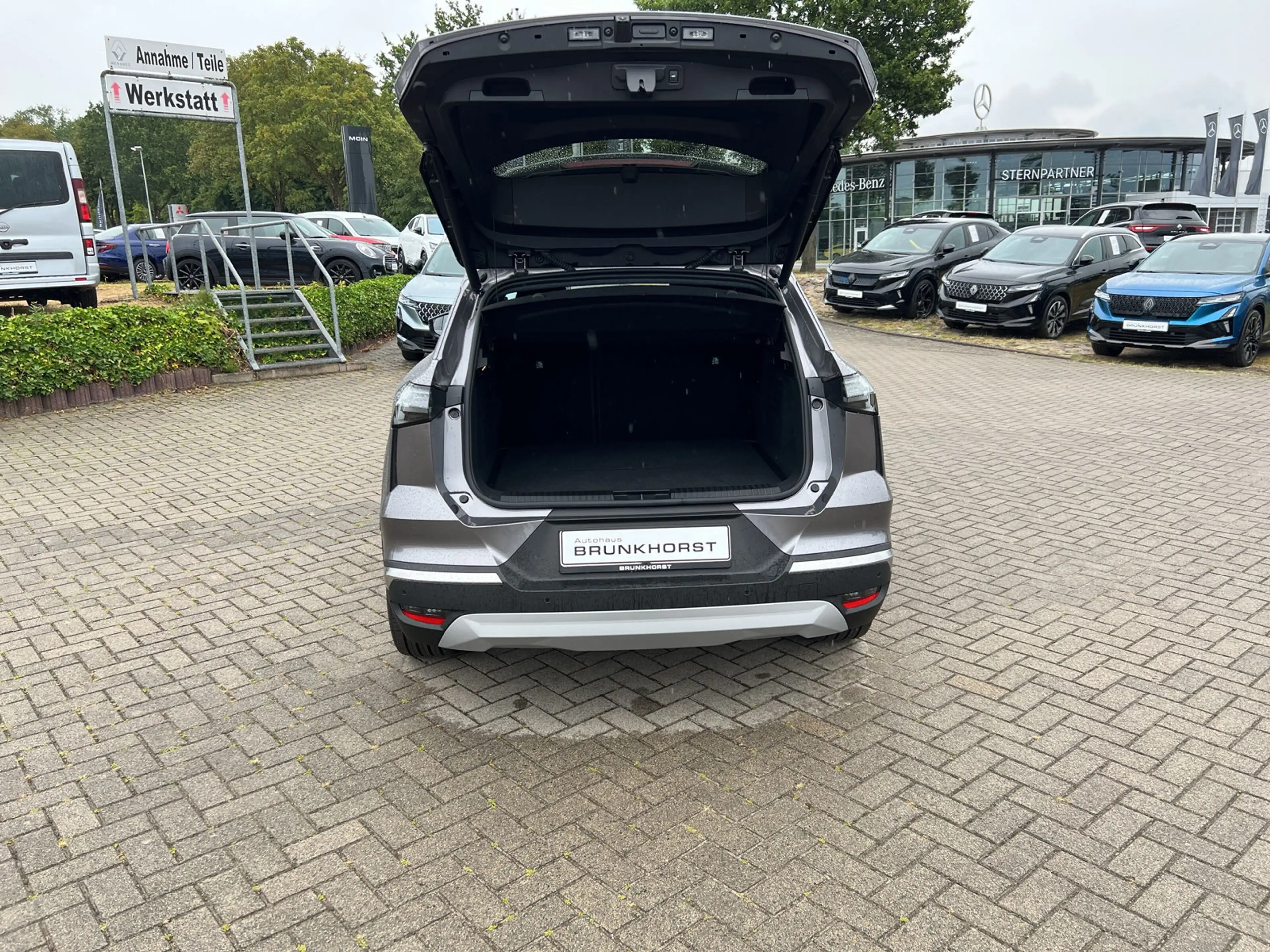Renault Symbioz E-TECH 160 Iconic SHZ+LKHZ+RFK+LED — photo 15
