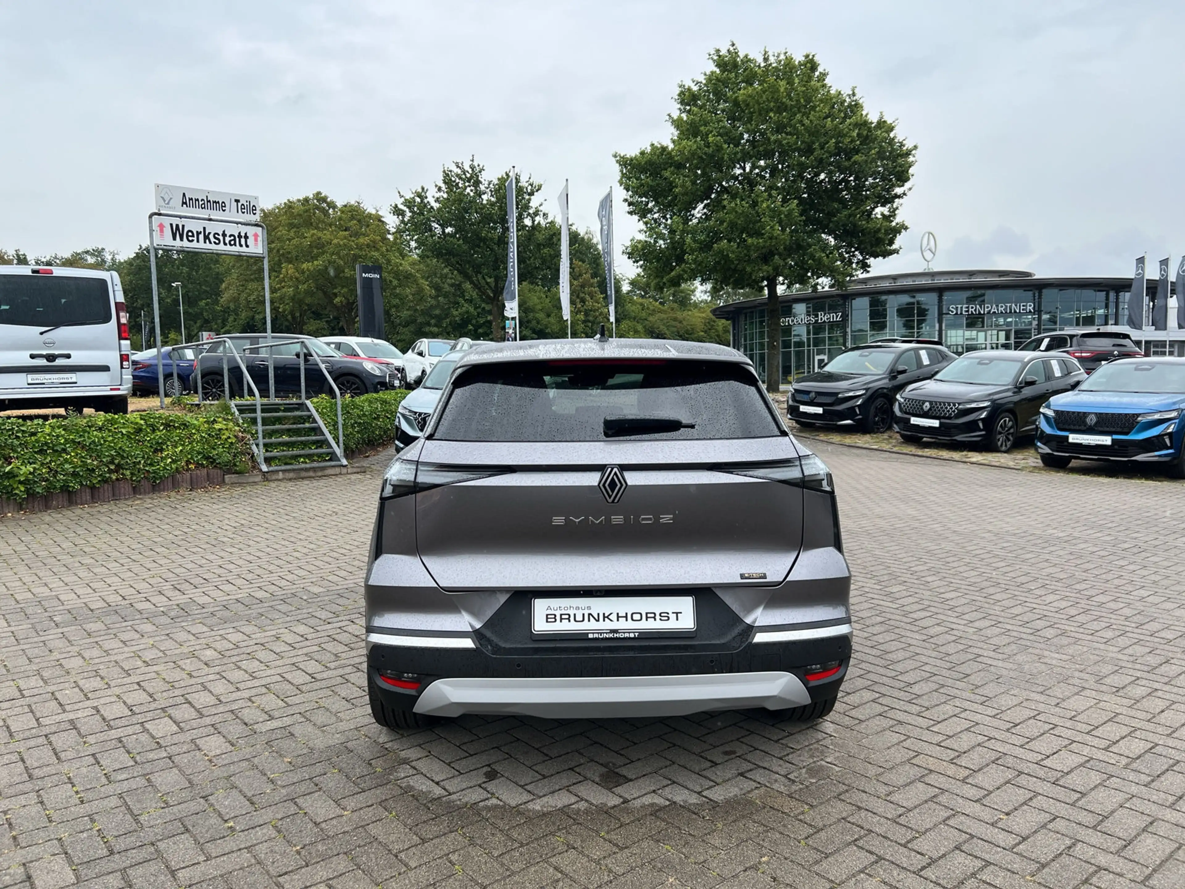 Renault Symbioz E-TECH 160 Iconic SHZ+LKHZ+RFK+LED — photo 2