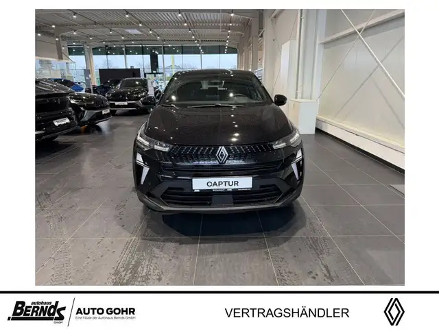 Renault Captur view 2