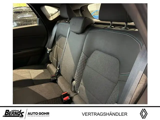 Renault Captur view 10
