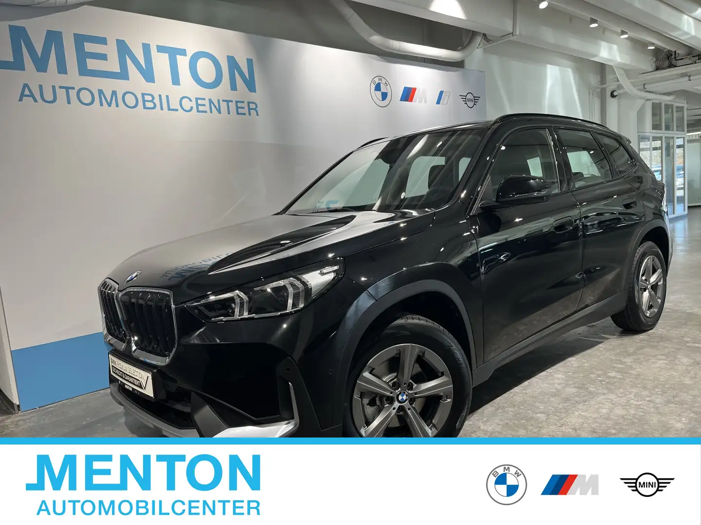 BMW X1 sDrive18i Head-Up DAB LED RFK Komfortzg. Shz Schwarz - 1