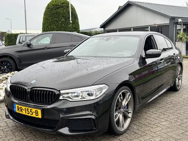 BMW M550 5-serie M550D X-Drive Sedan 2018 NL auto Dealeraut