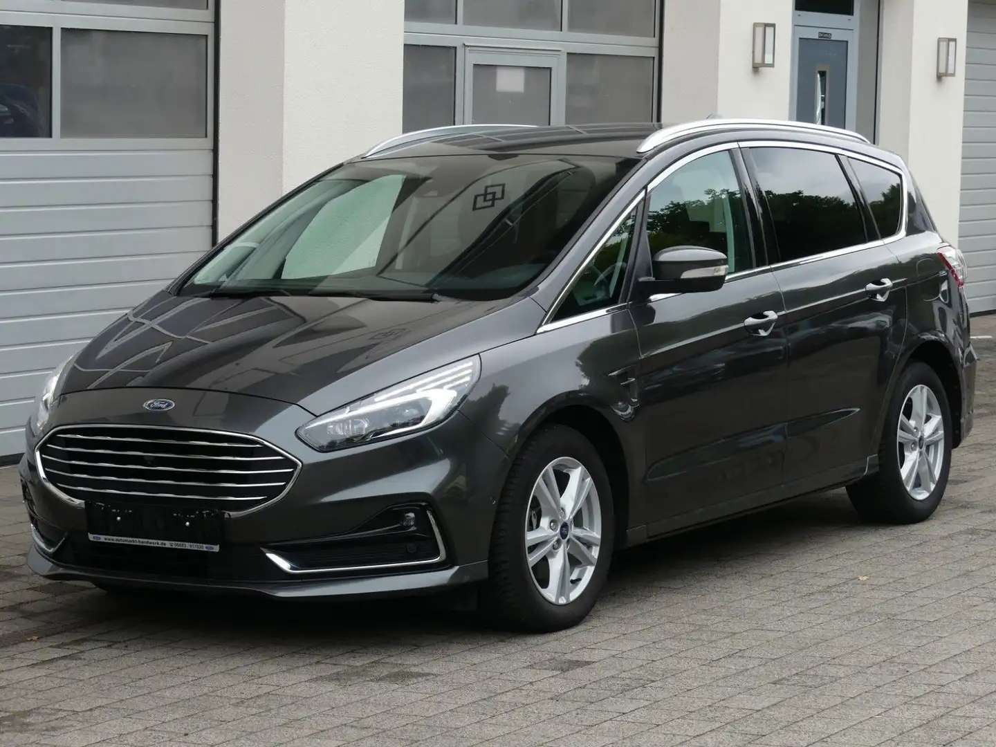 Ford S-Max S-MAX Titanium*ACC*Kamera V+H* Grau - 1