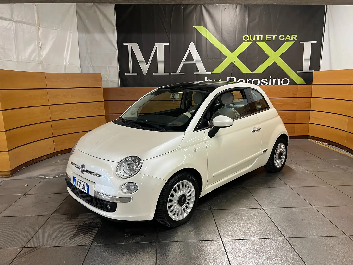 Fiat 500 500 1.2 easypower Lounge Gpl 69cv Bianco - 1