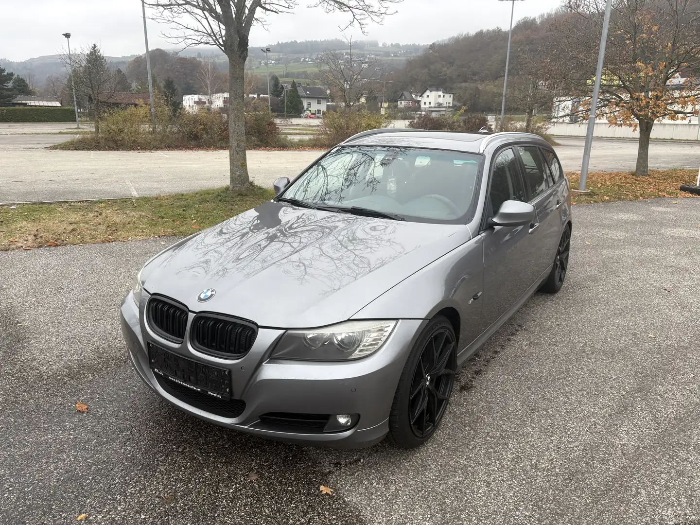 BMW 316 316d Touring Österreich-Paket - 1