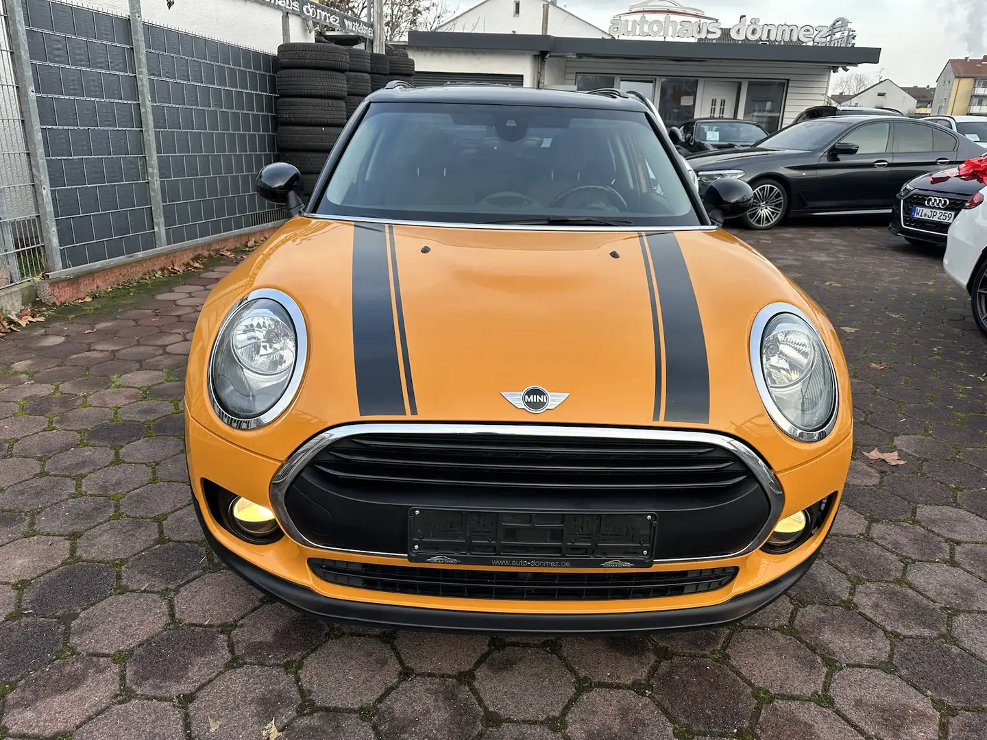 MINI One D Clubman AUTOMATIK BLACK PEARL NAVI SHZ PTS Orange - 2