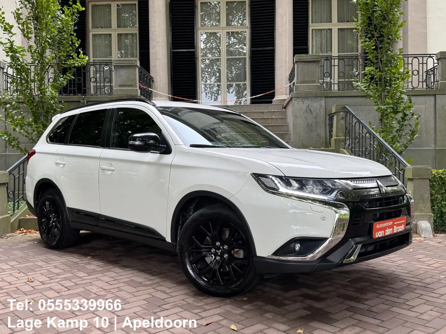 Mitsubishi Outlander 2.0 2WD ClearTec 7P Automaat Xenon Leder Navi Clim Blanc - 1