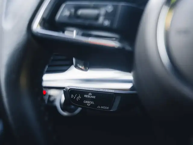 Porsche Panamera view 13